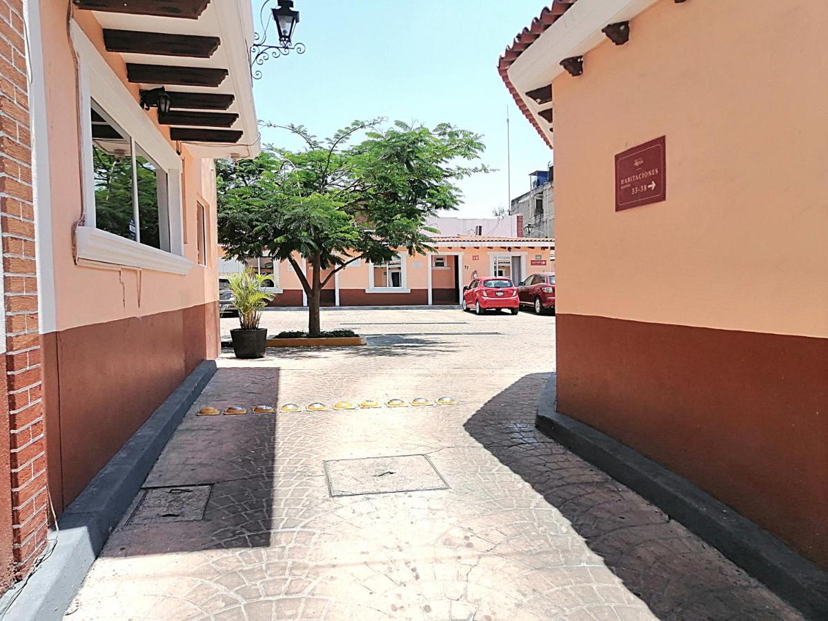 Hotel Aquiles Guadalajara Buitenkant foto