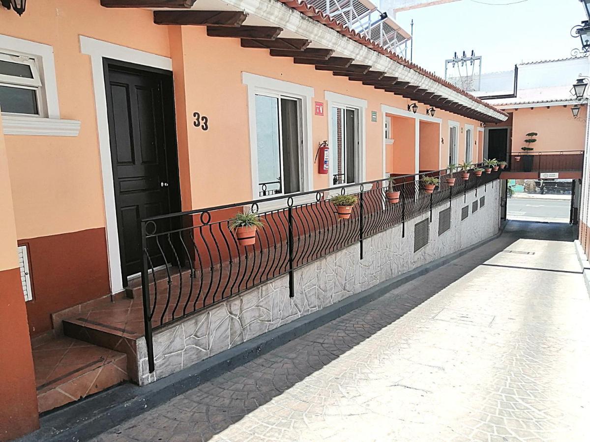 Hotel Aquiles Guadalajara Buitenkant foto