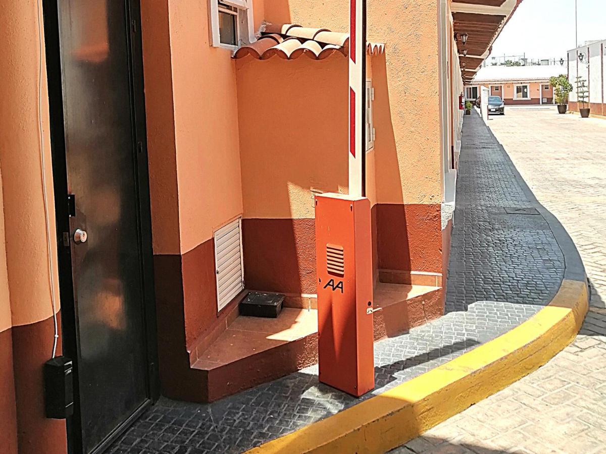 Hotel Aquiles Guadalajara Buitenkant foto