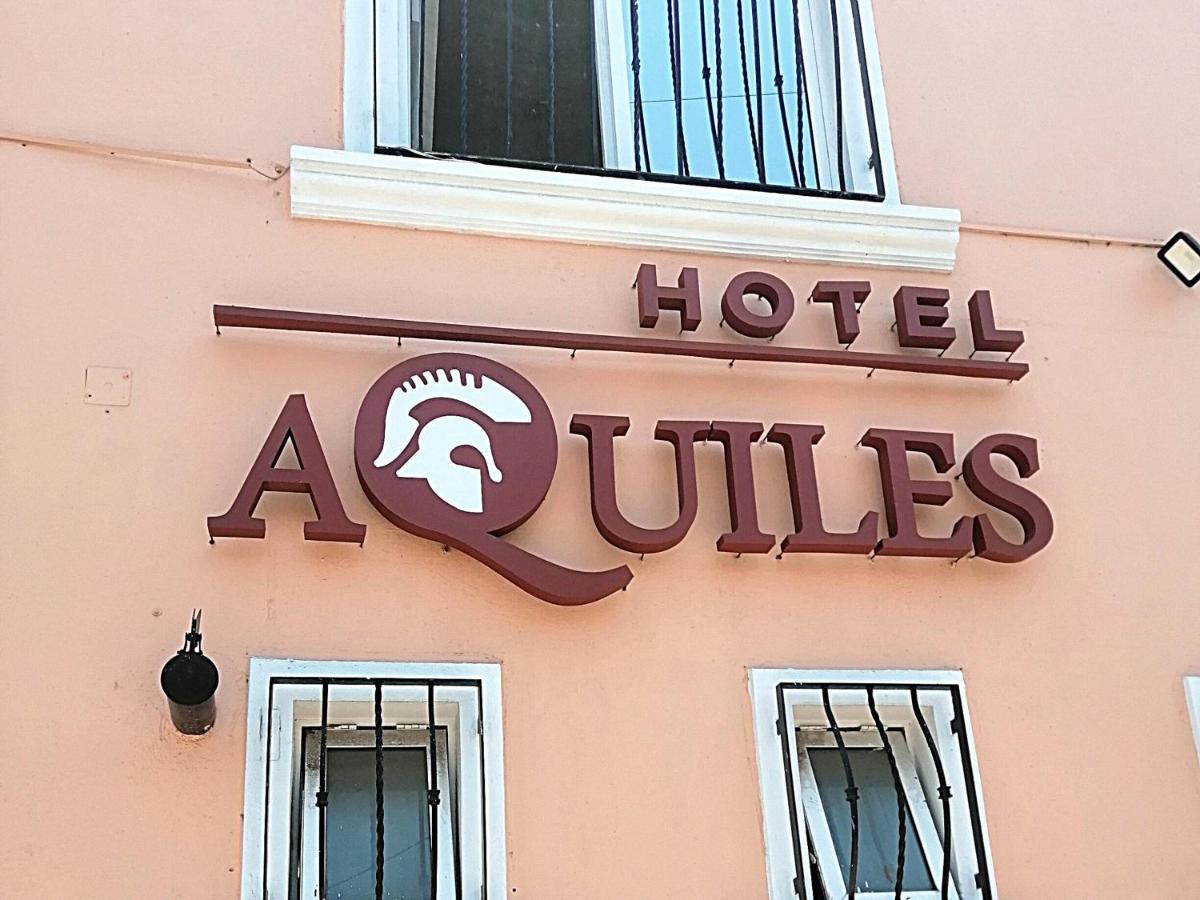 Hotel Aquiles Guadalajara Buitenkant foto