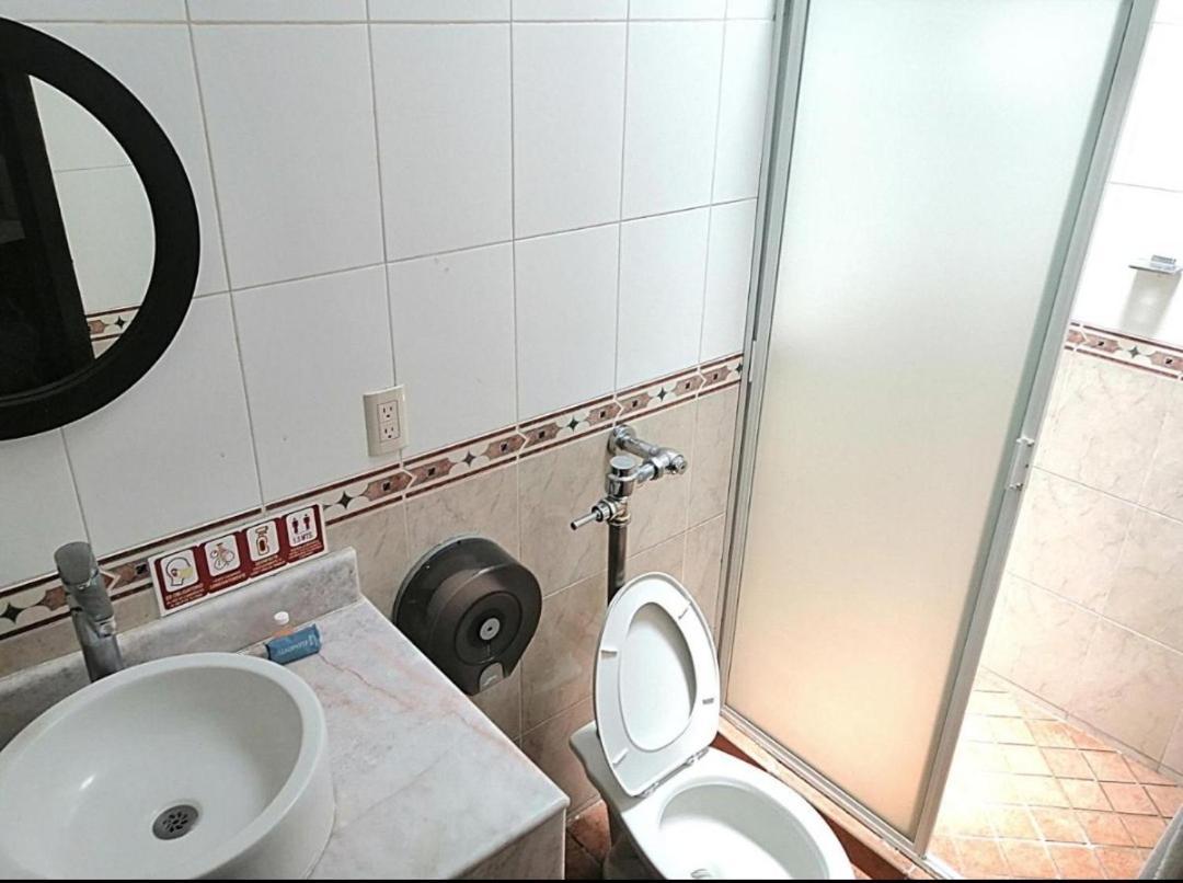 Hotel Aquiles Guadalajara Kamer foto