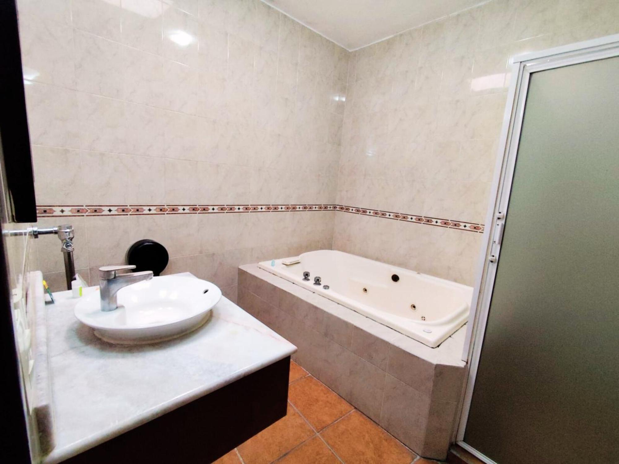 Hotel Aquiles Guadalajara Kamer foto