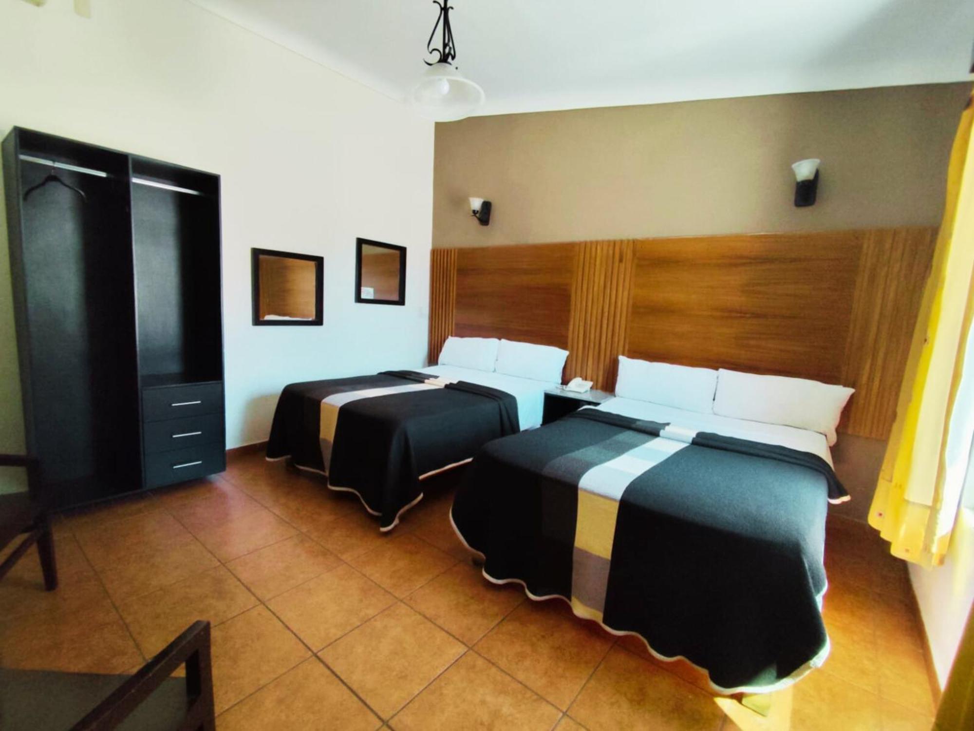 Hotel Aquiles Guadalajara Kamer foto