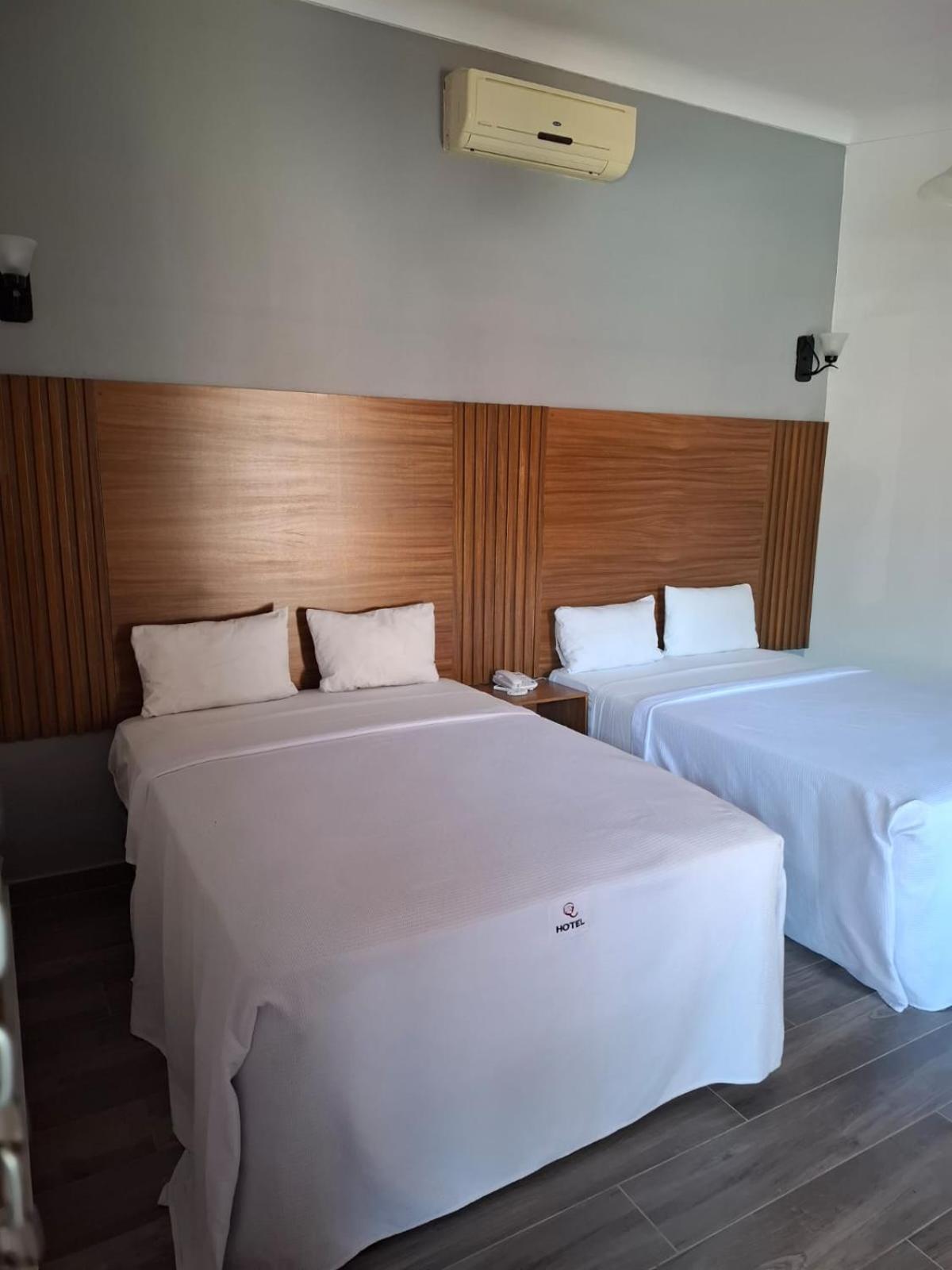 Hotel Aquiles Guadalajara Buitenkant foto