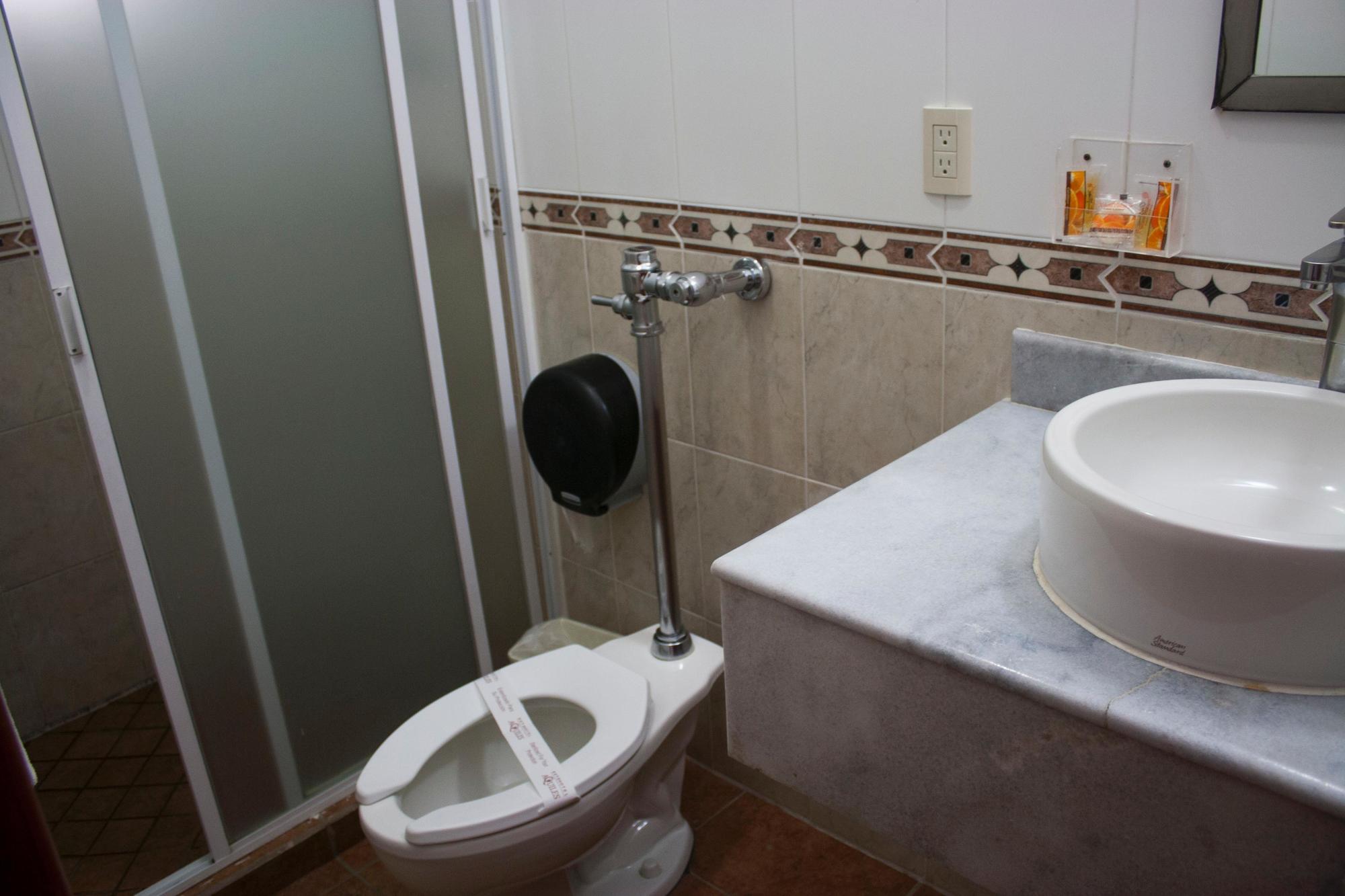 Hotel Aquiles Guadalajara Buitenkant foto