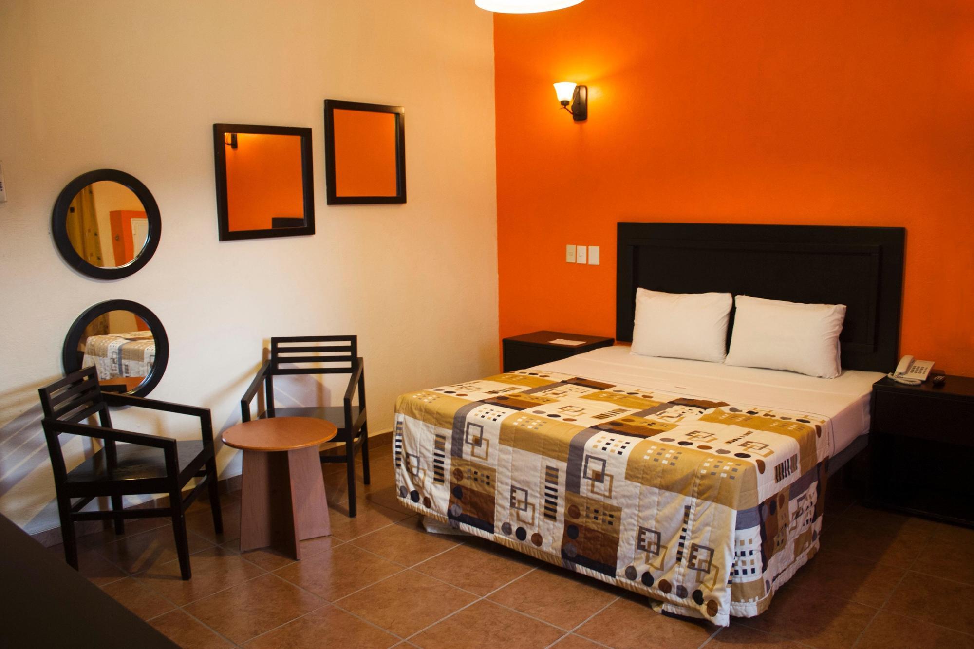 Hotel Aquiles Guadalajara Buitenkant foto